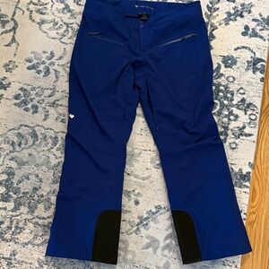 Size 16 women’s obermeyer blue snow pants. Style: Bliss